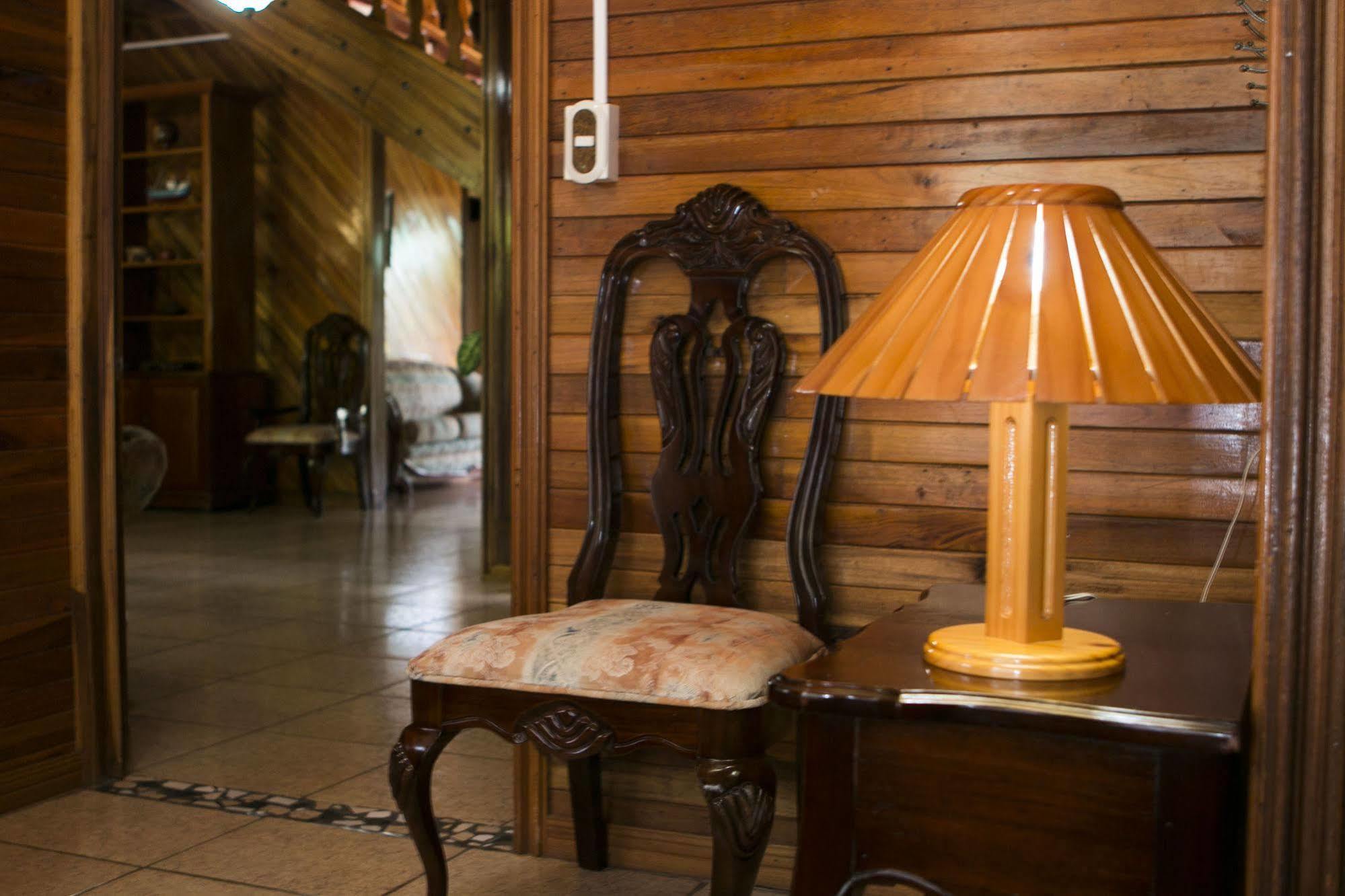 Santa Elena Lodge Cuajiniquil Buitenkant foto